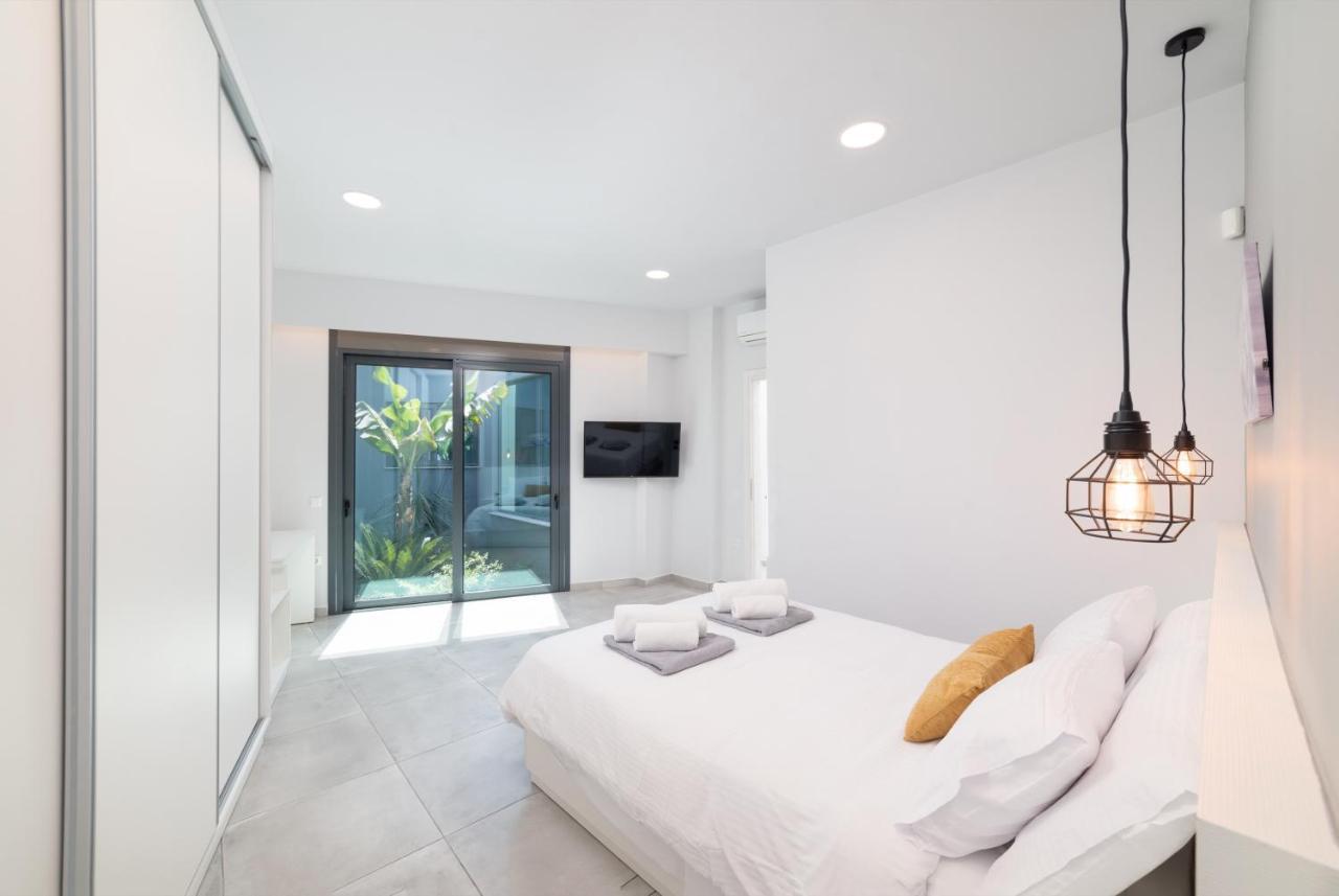 Villa Zaneti By Posarellivillas Agia Marina  ภายนอก รูปภาพ