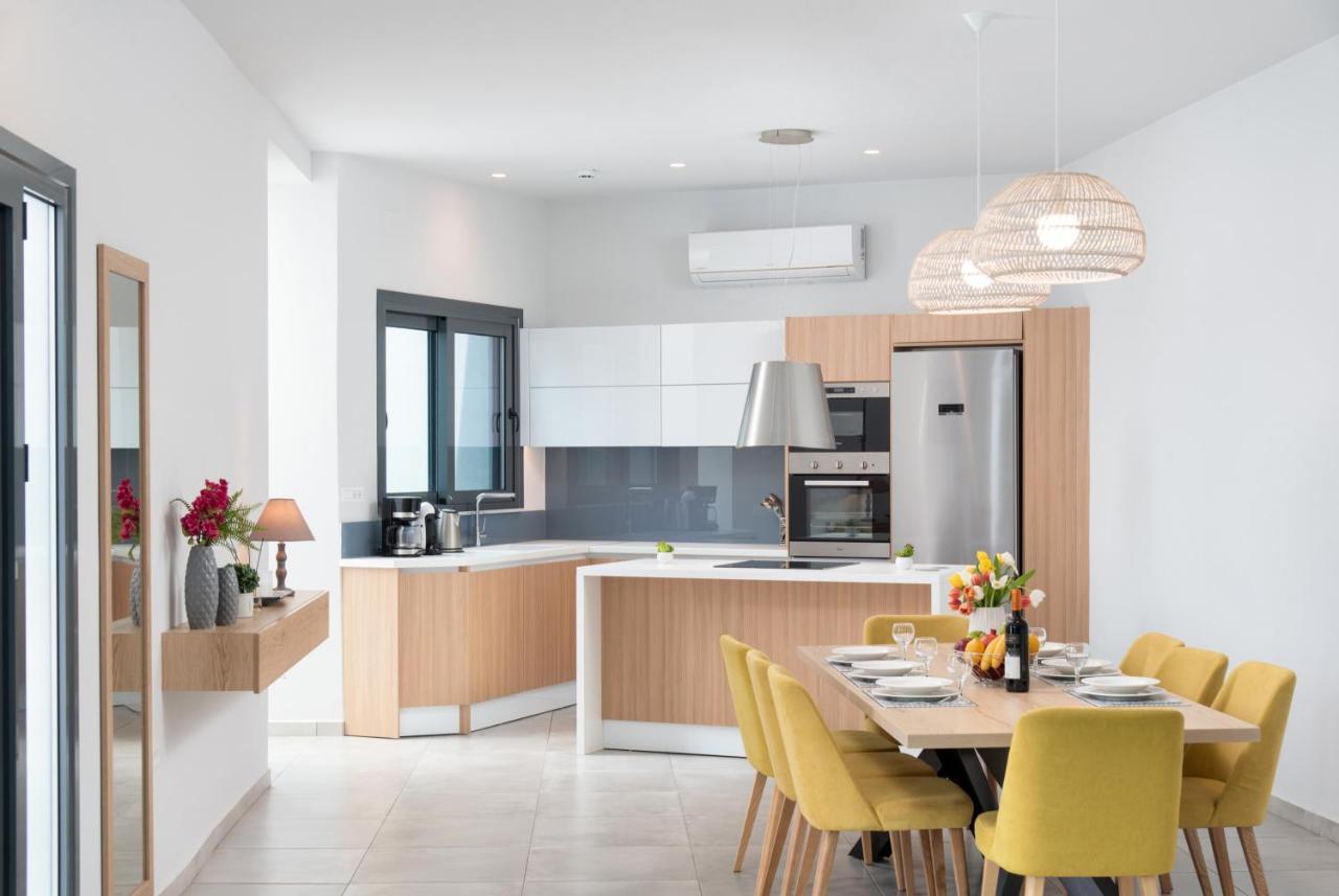 Villa Zaneti By Posarellivillas Agia Marina  ภายนอก รูปภาพ